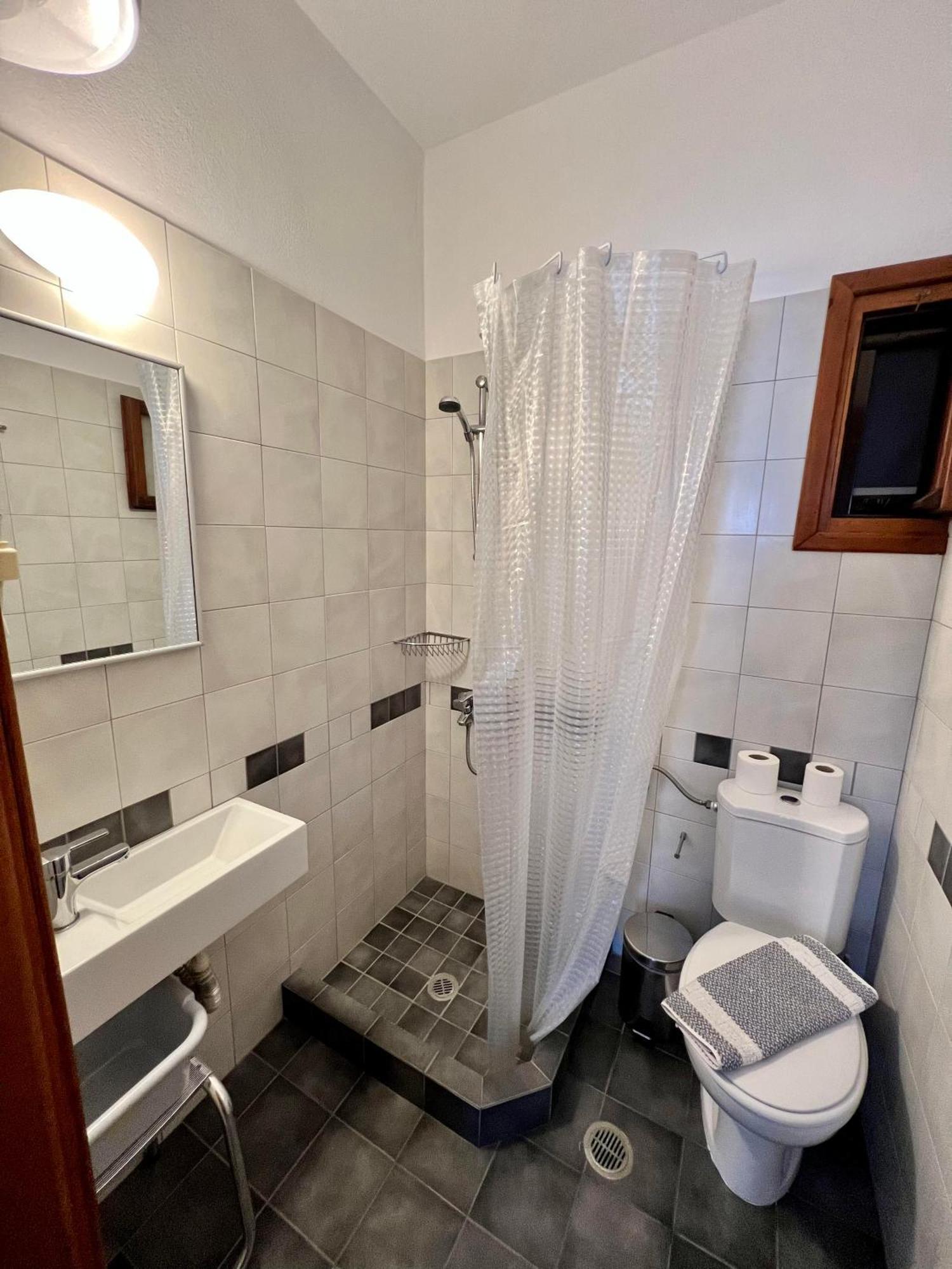 Antheia Otel Folégandros Oda fotoğraf